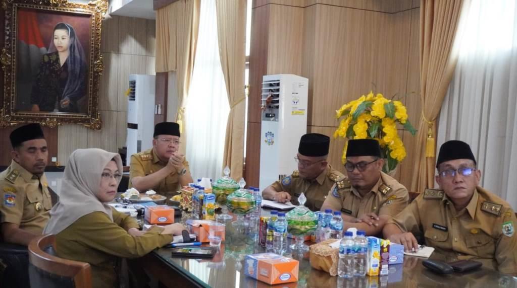 Gubernur Rohidin Minta Jajarannya Optimalkan Penggunaan Produk Dalam Negeri