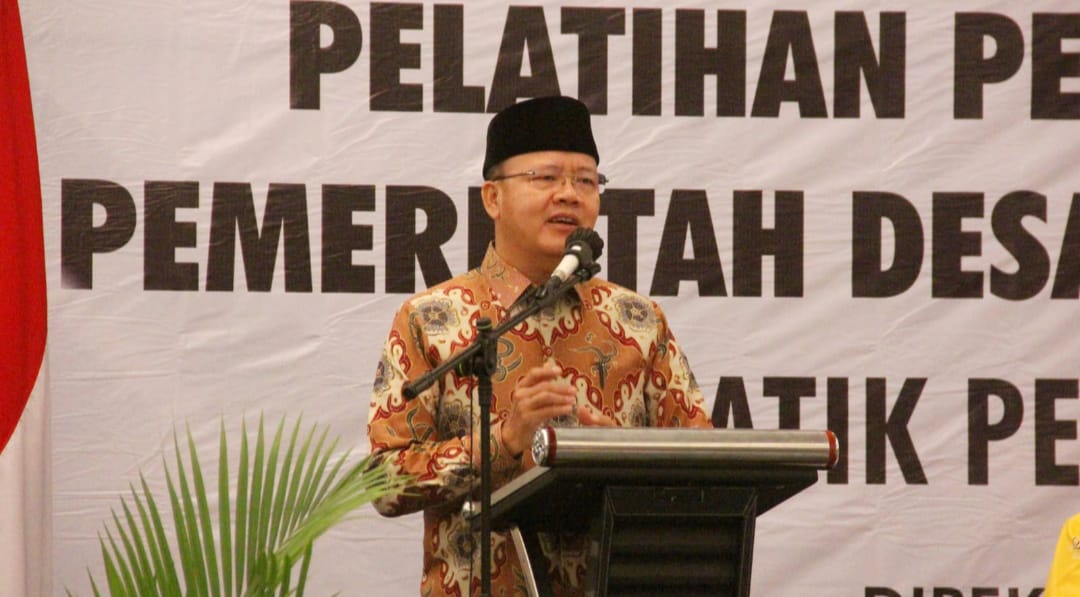 Gubernur Rohidin Beri Beasiswa S1 untuk 100 Kades dan Perangkat Desa