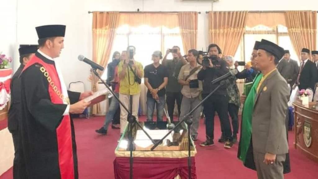 Samsul Aswajar Resmi Jabat Waka II DPRD Seluma Gantikan Ulil Umidi