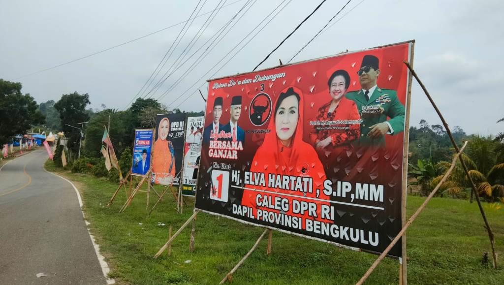 Baliho Bertebaran, Bawaslu Seluma Imbau Bacaleg Tak Curi Start