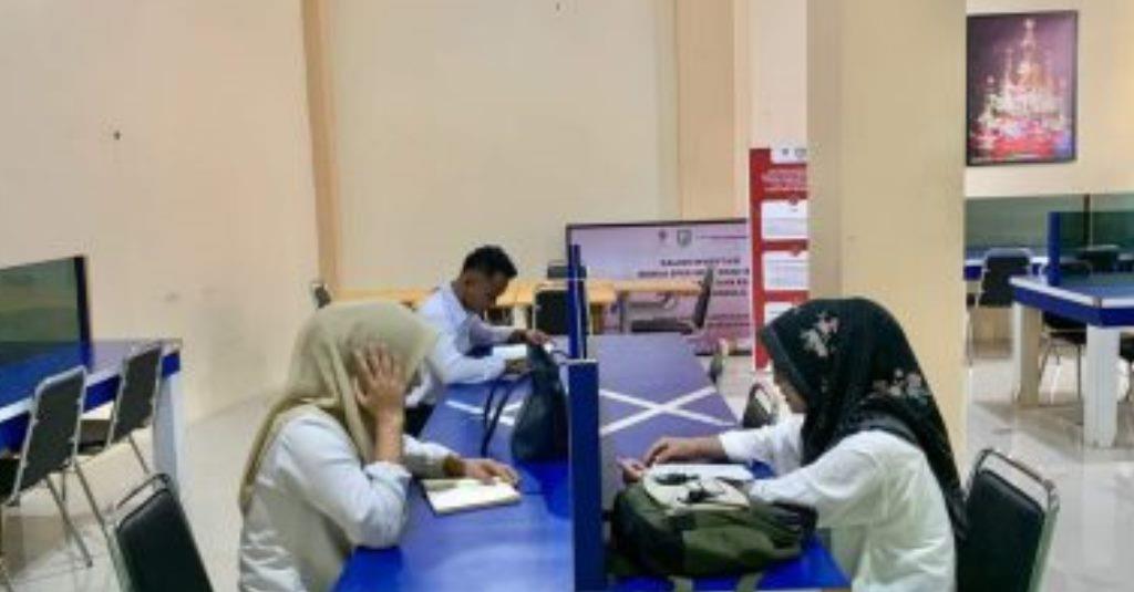 Pegawai DPK Provinsi Bengkulu Diwajibkan Membaca Minimal 15 Menit