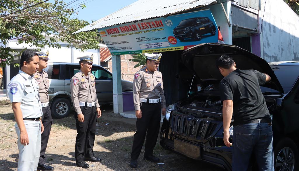 Satlantas Polres Mukomuko Gelar Ramcek Angkutan Umum Jelang Libur Nataru 2024