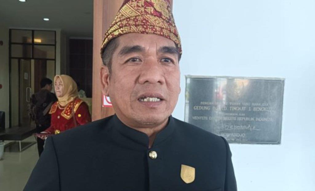 Edwar Samsi Kritisi Hadiah Pemenang Lomba HUT Provinsi Bengkulu
