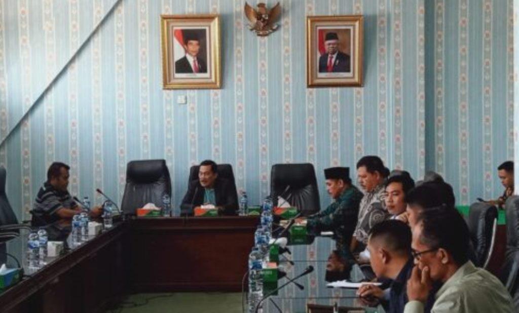 Bahas Pendapatan PDAM Tirta Tebo Emas, Komisi III Gelar Hearing