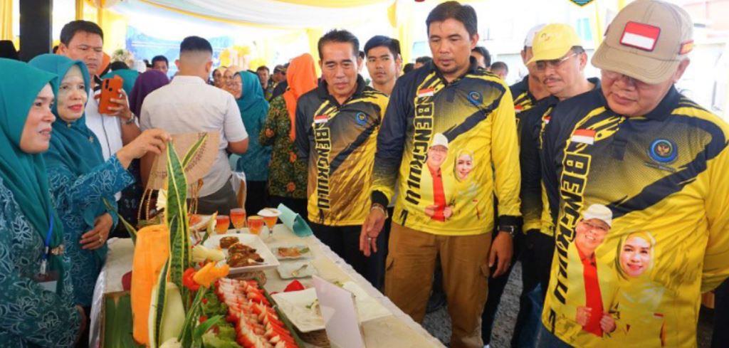 DKP Provinsi Bengkulu Peringati Hari Nusantara dengan Berbagi 1,5 Ton Ikan Segar