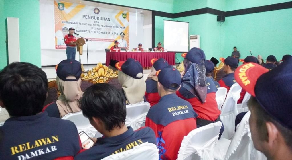 Pemprov Bengkulu Akan Berikan Dukungan Peralatan untuk Relawan Kebakaran
