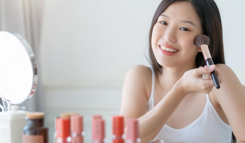 Tren Produk Kecantikan Makeup dan Skincare di Indonesia