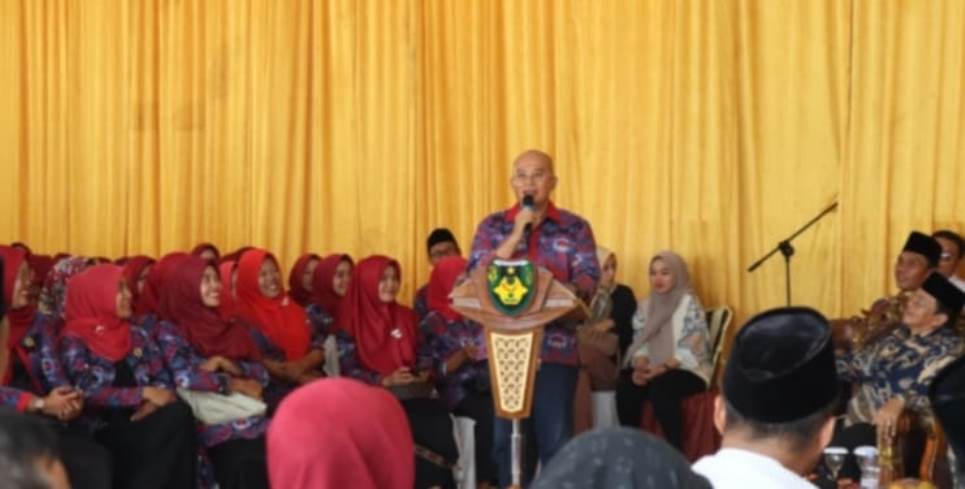 142 Desa di Bengkulu Selatan Terima NIPD, Bupati Gusnan Harapkan Ini