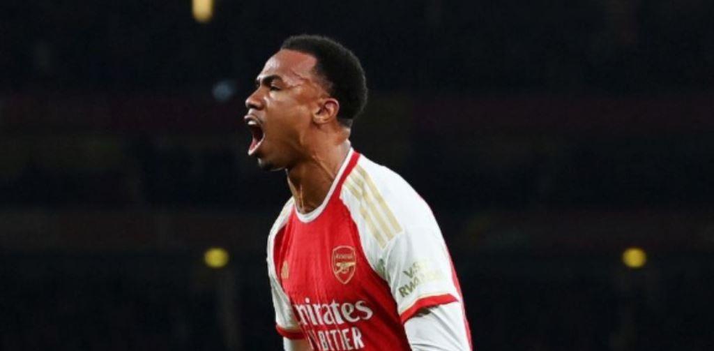 Cukur Newcastle 4-1, Arsenal Buka Peluang Juara Liga Inggris