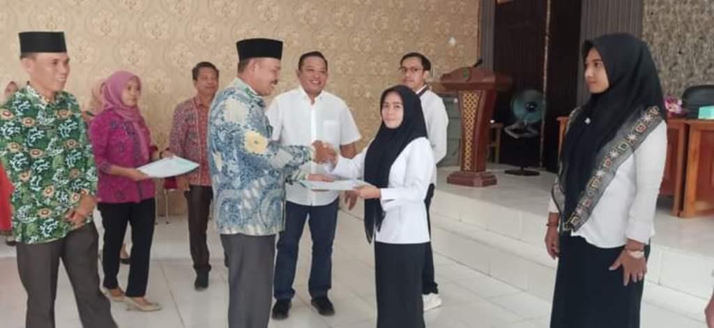 Ratusan Nakes di Seluma Terima SK, Bupati Minta Waspadai DBD