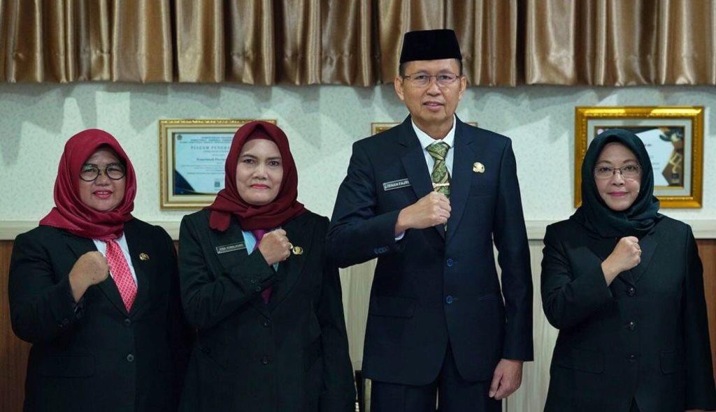 Sekda Isnan Fajri Lantik dan Ambil Sumpah 4 Pejabat Eselon II dan III