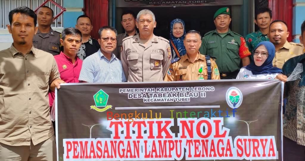 Kades Tabeak Blau II: Desa Kita akan Bersinar Terang dengan Lampu Tenaga Surya