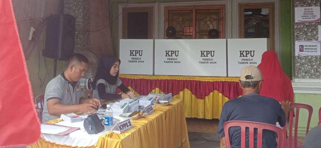 Ketua DPRD Imbau Masyarakat Aktif Memantau PSU
