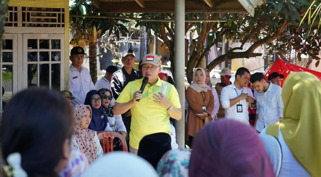 Gubernur Rohidin Kunjungi Dua Titik Korban Kebakaran di Bengkulu Utara