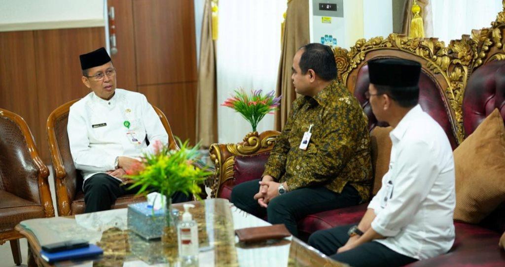 Sekda Isnan Terima Kunjungan Silaturami Direktur Bank Bengkulu