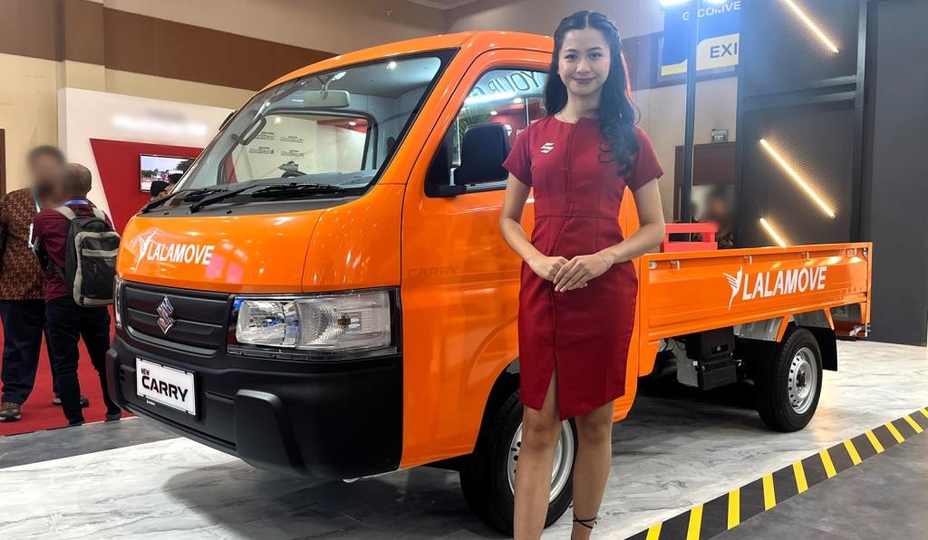 Suzuki Tampilkan New Carry di Ajang GIICOMVEC 2024