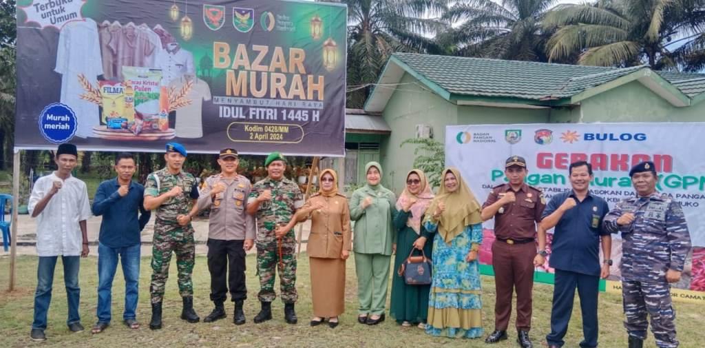 Kodim 0428 Mukomuko Gelar Bazar Murah Sambut Hari Raya Idulfitri 1445 Hijriyah