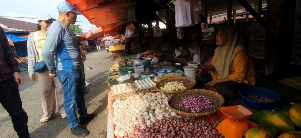 Ini Kata Bupati Gusnan Usai Mendatangi Pasar Ampera