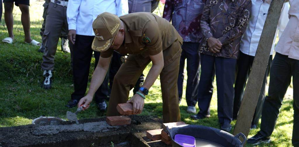 Hari Kedua Bujik’an Dusun Bupati, Pemda BS Gelar Stand Pelayanan Pemerintahan
