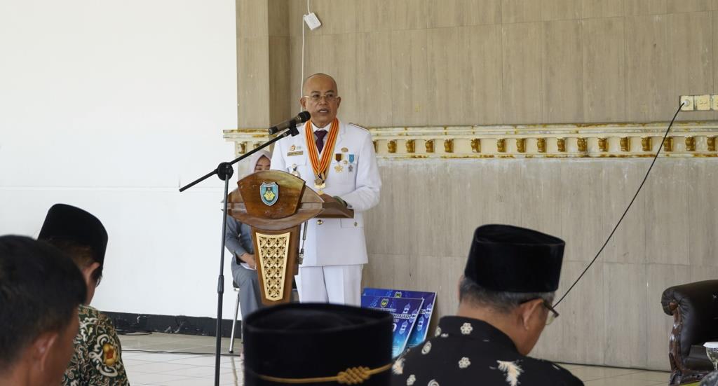 Bupati Gusnan Beri Bantuan Hibah Wujud Mendukung Kegiatan Keagamaan