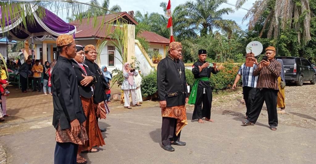Peringati Hari Jadi Ke-18, Pemdes Kota Praja Gelar Bersih Desa dan Sedekah Bumi