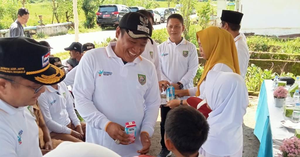 Bupati dan Camat Topos Apresiasi Layanan Kesehatan Korban Banjir Pasca Pemulihan