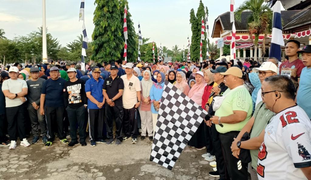 Peringati HUT BS Ke-75, Wabup Rifa’i Lepas Ratusan Peserta Lomba Lari