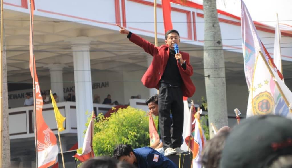 Ribuan Mahasiswa Gerakan Bengkulu Melawan Desak Reformasi Partai Politik