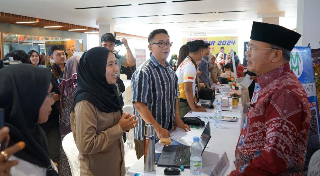 Pemprov Gelar Job Fair 2024: Peluang Karier, Targetkan 4.999 Tenaga Kerja