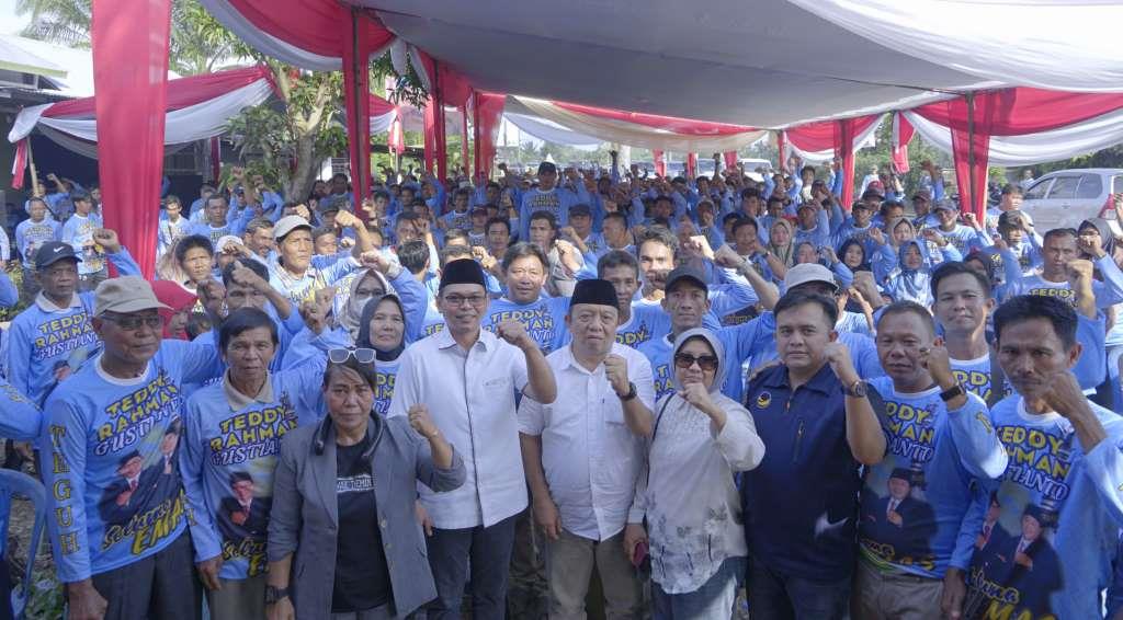 Kukuhkan Ribuan Tim Pemenangan, Teddy-Gustianto Targetkan Raih 70 Persen Suara