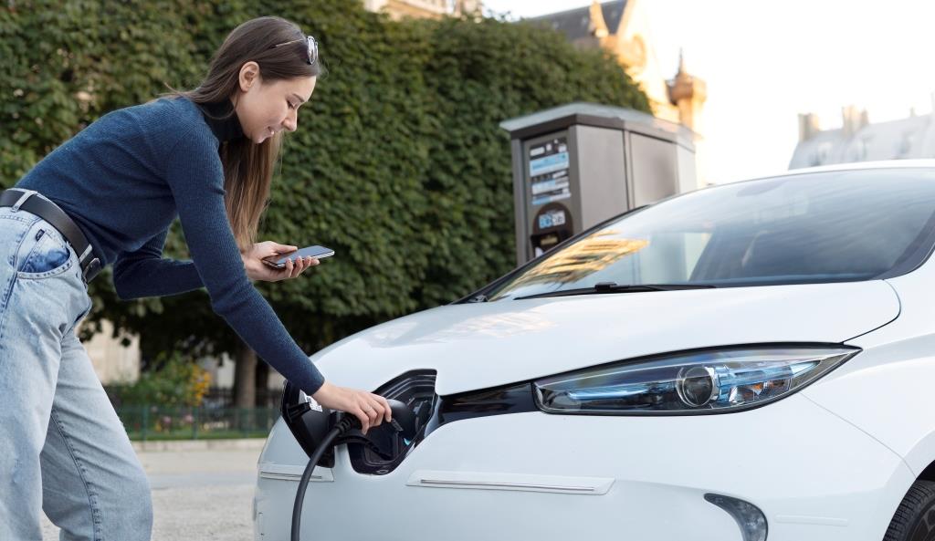 Membangun Ekosistem Kendaraan Listrik