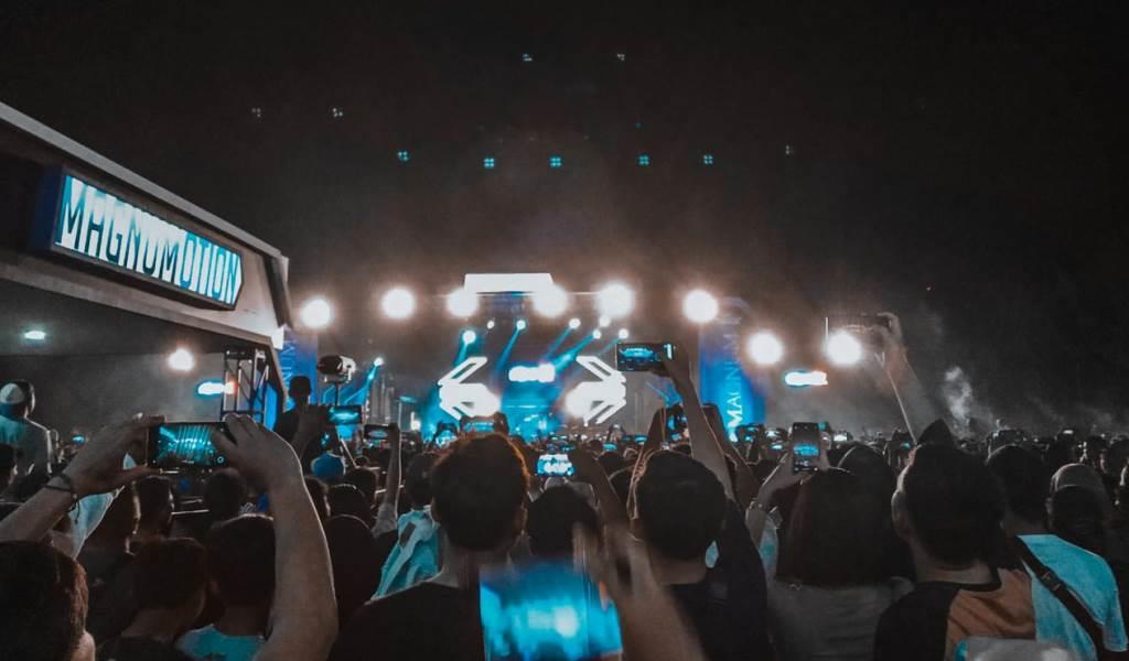 Tren Konser Musik 2024: Minat Nonton Musisi Favorit dan Gabung Fanbase Tinggi