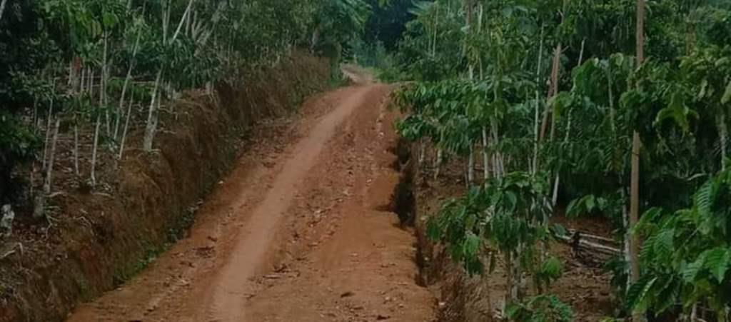 Warga Desa Sumber Harapan Pertanyakan Transparansi Proyek Jalan Tanpa Papan Informasi