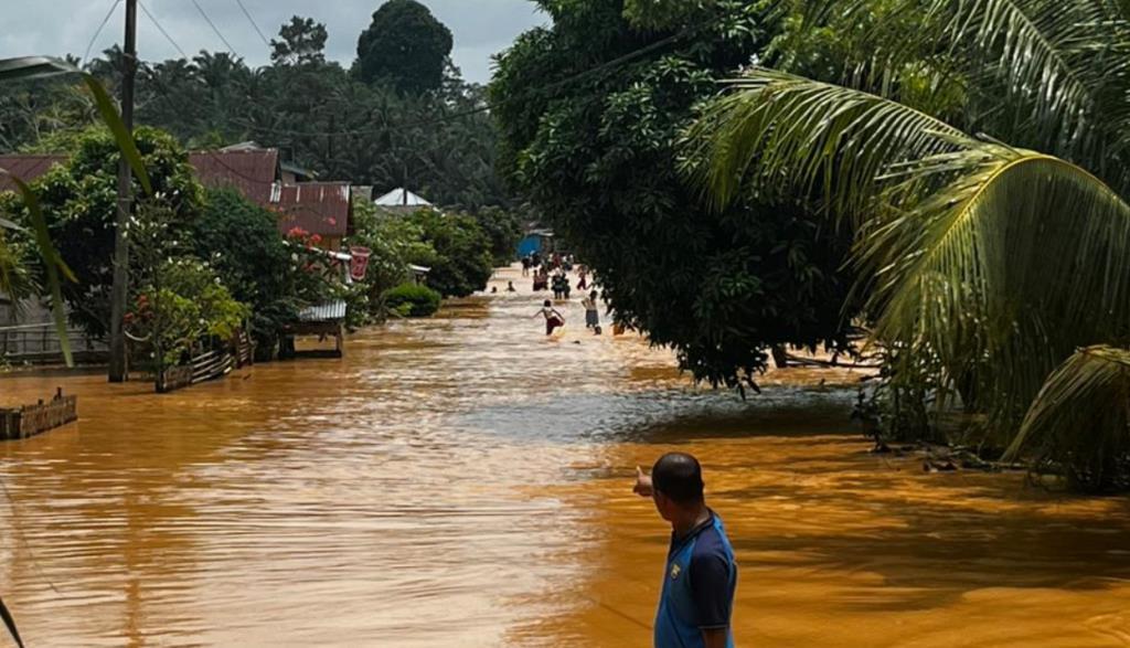 Hujan Lebat Guyur Seluma, Ratusan Rumah Terendam Banjir