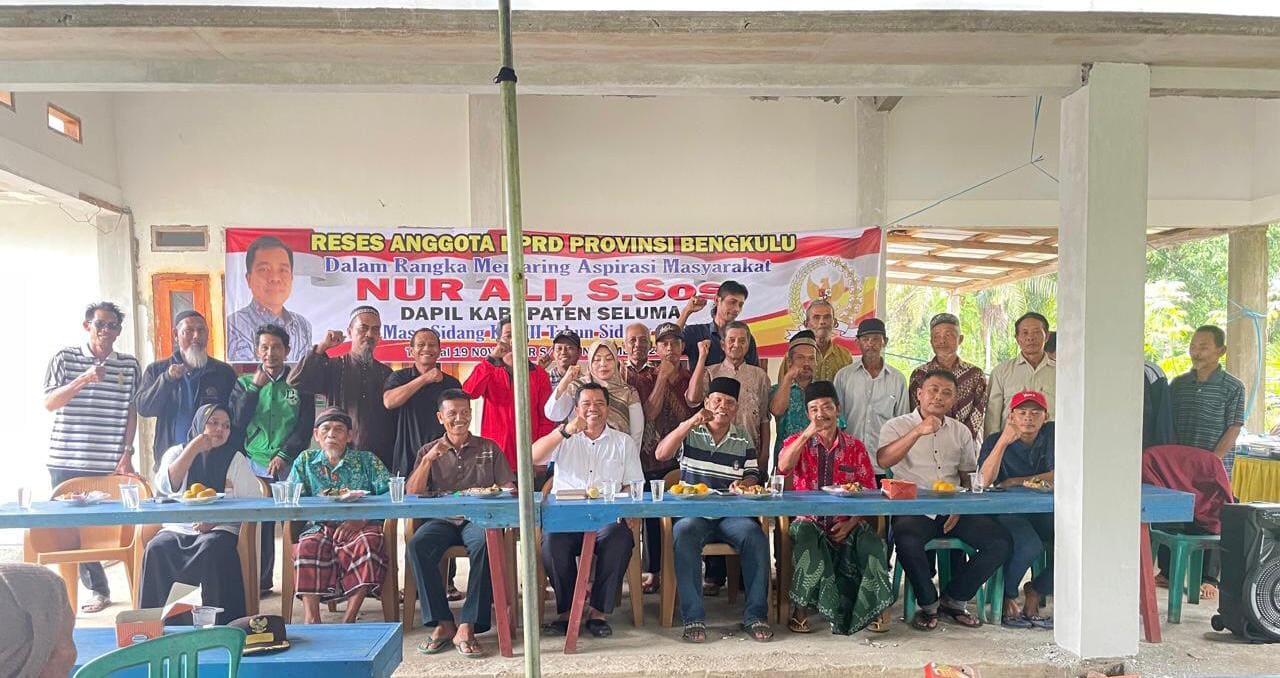 Reses Nur Ali Disambut Antusias Warga Dapil VII Seluma