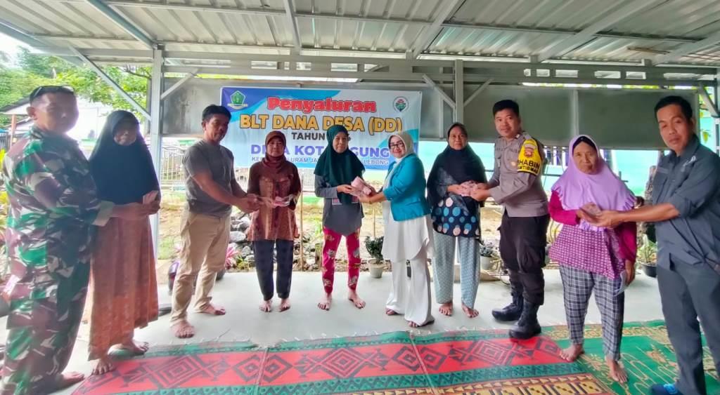 Pemdes Kota Agung Salurkan BLT Akumulasi Selama 5 Bulan untuk 38 KPM