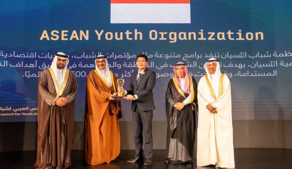 Bangga! Pertama Kalinya Pemuda Indonesia Raih Penghargaan Internasional dari Kerajaan Bahrain