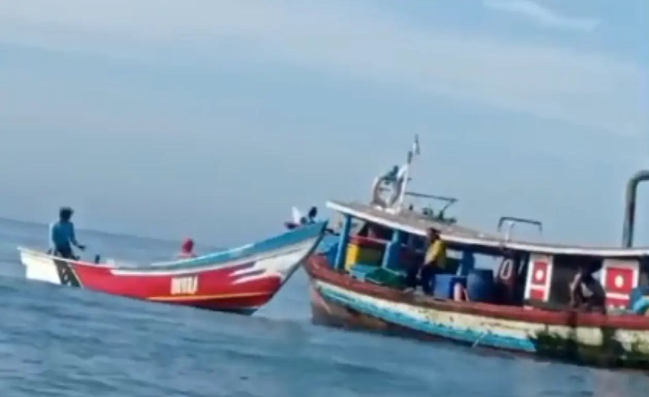Nelayan Pasar Seluma Nyaris Bentrok dengan Kapal Trawl