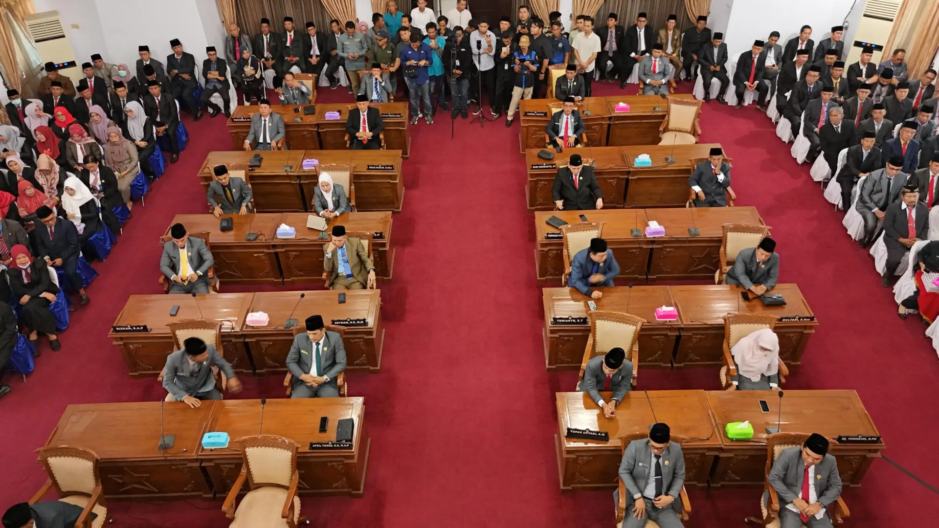 DPRD Seluma Jawab Dasar Hukum Reses dan Proses Pencairan Gaji Honorer