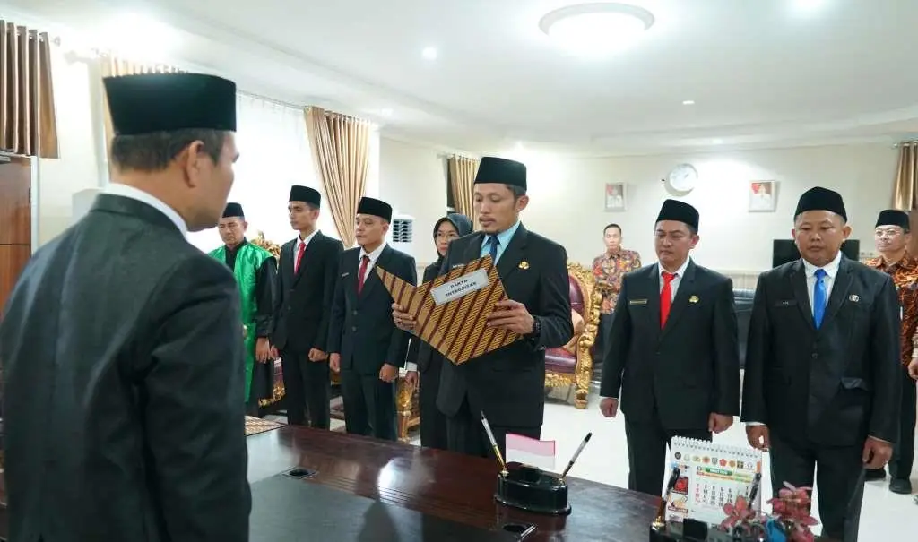Enam Pejabat Eselon III Pemprov Bengkulu Dilantik