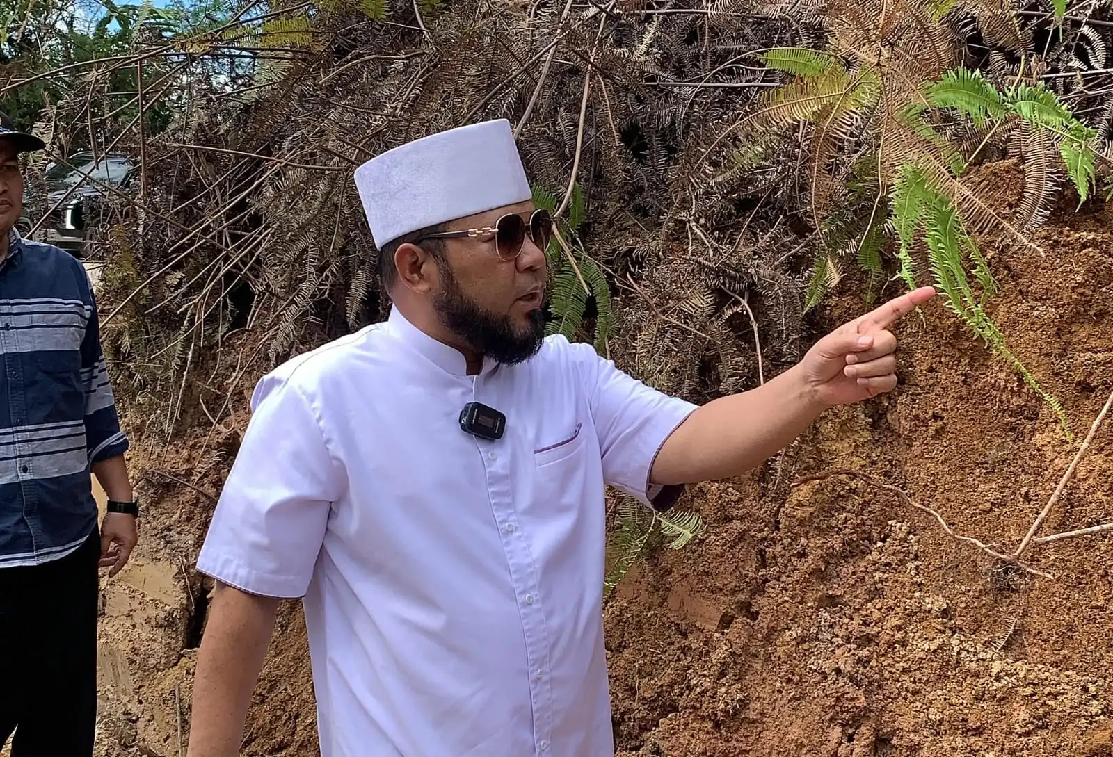 Gubernur Helmi Hasan Tinjau Longsor di Jalan Lintas Curup-Lebong