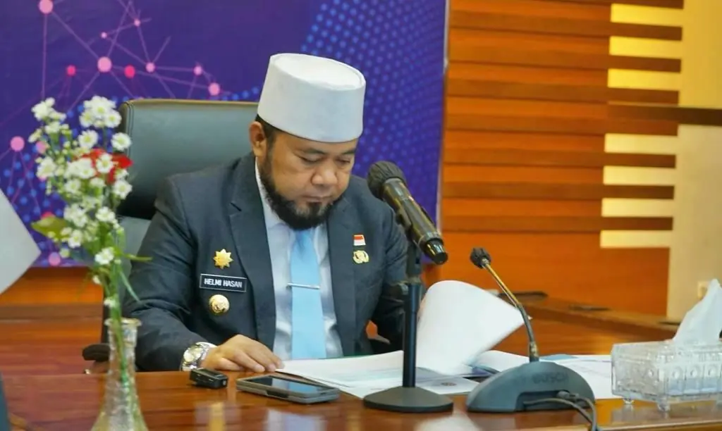Helmi Hasan Copot Jabatan Keponakan Rohidin