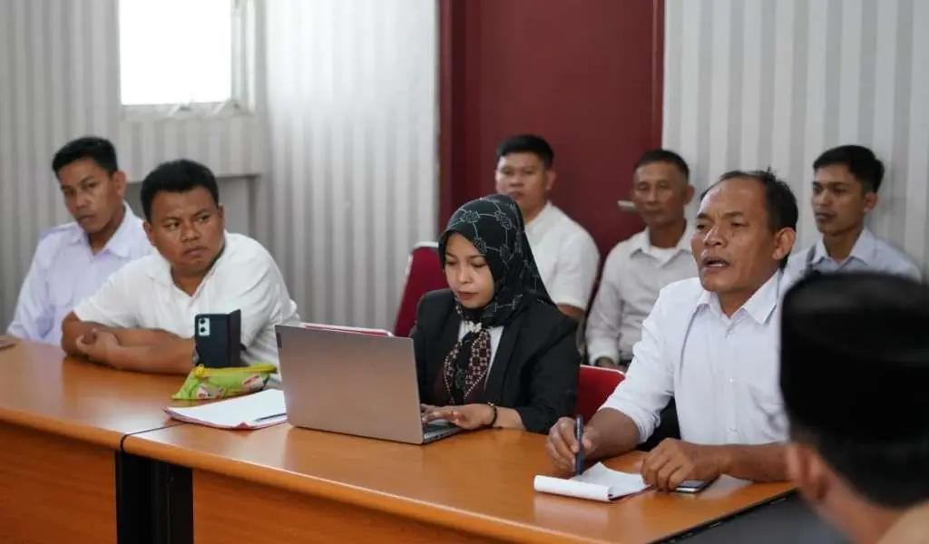 Forum Honorer R2 dan R3 Pemprov Bengkulu ngadu ke BKD terkait gaji dan status yang tidak jelas, Senin, 25 Maret 2025, Foto: Dok