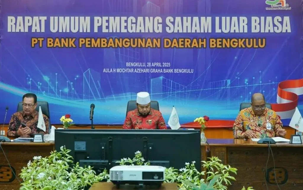 Ipar Helmi dan Anak Mian Bakal Jadi Pejabat Bank Bengkulu