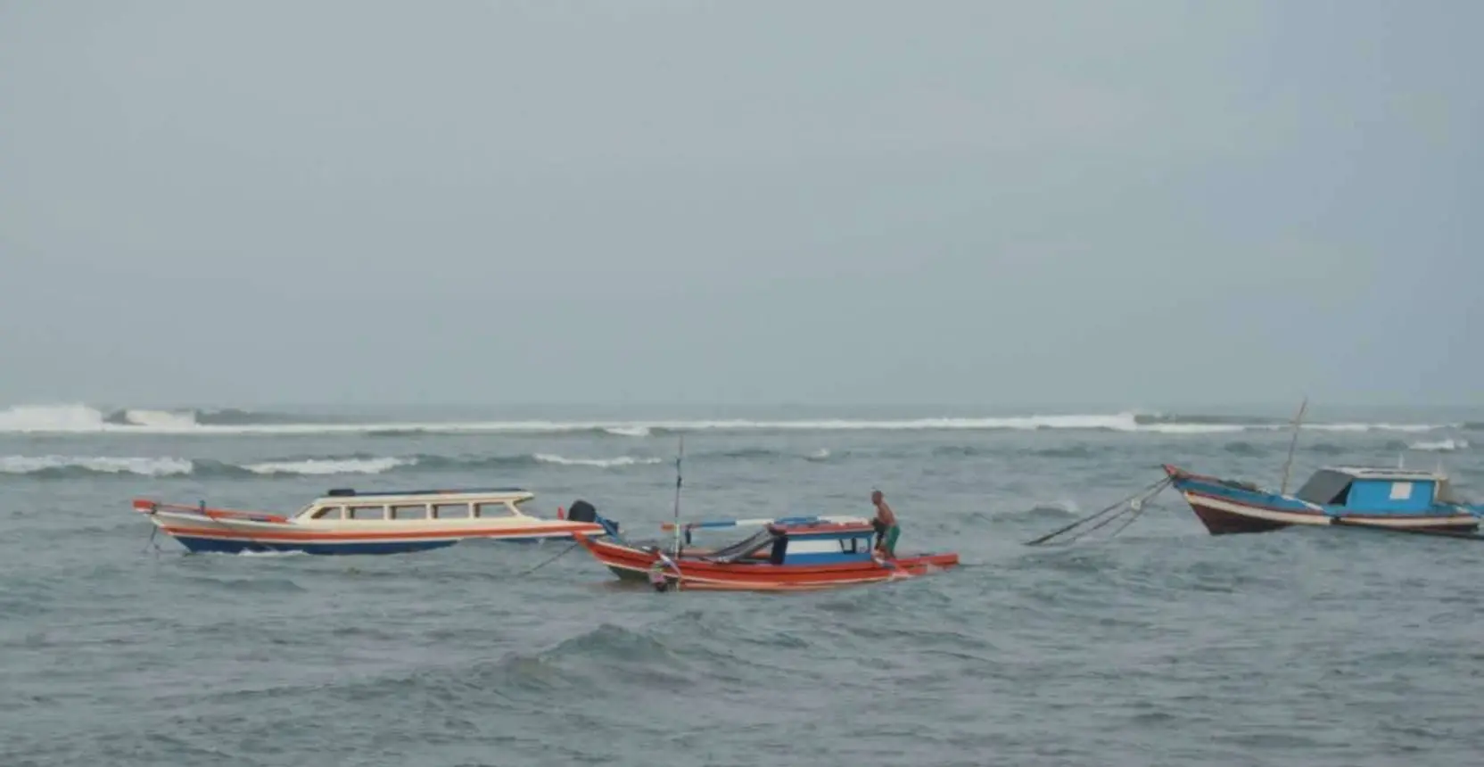 Kadiskan Bengkulu Selatan Imbau Nelayan Waspada Cuaca Ekstrem