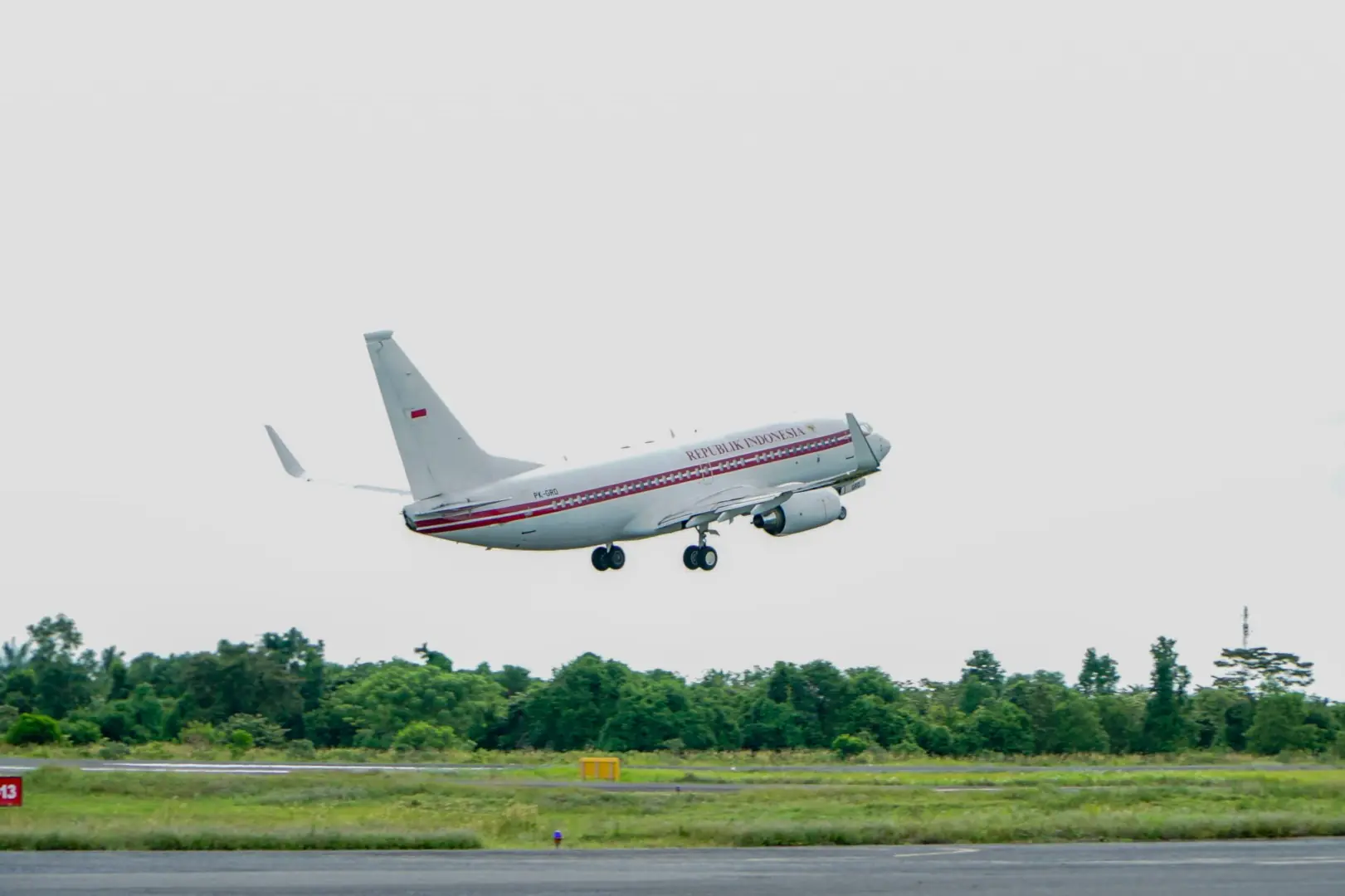 Presiden Prabowo Mampir ke Bengkulu Jemput Asisten Pribadi
