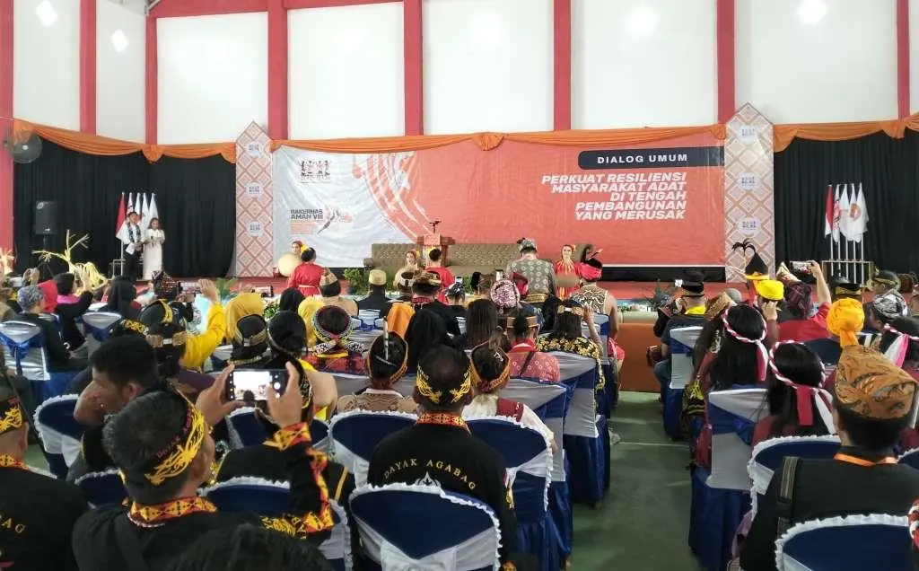 Rukka: Negara Legalkan Perampasan Wilayah Adat