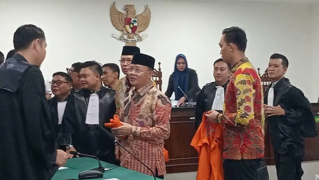 Sidang Perdana, Mantan Gubernur Bengkulu Rohidin Mersyah Tidak Ajukan Eksepsi