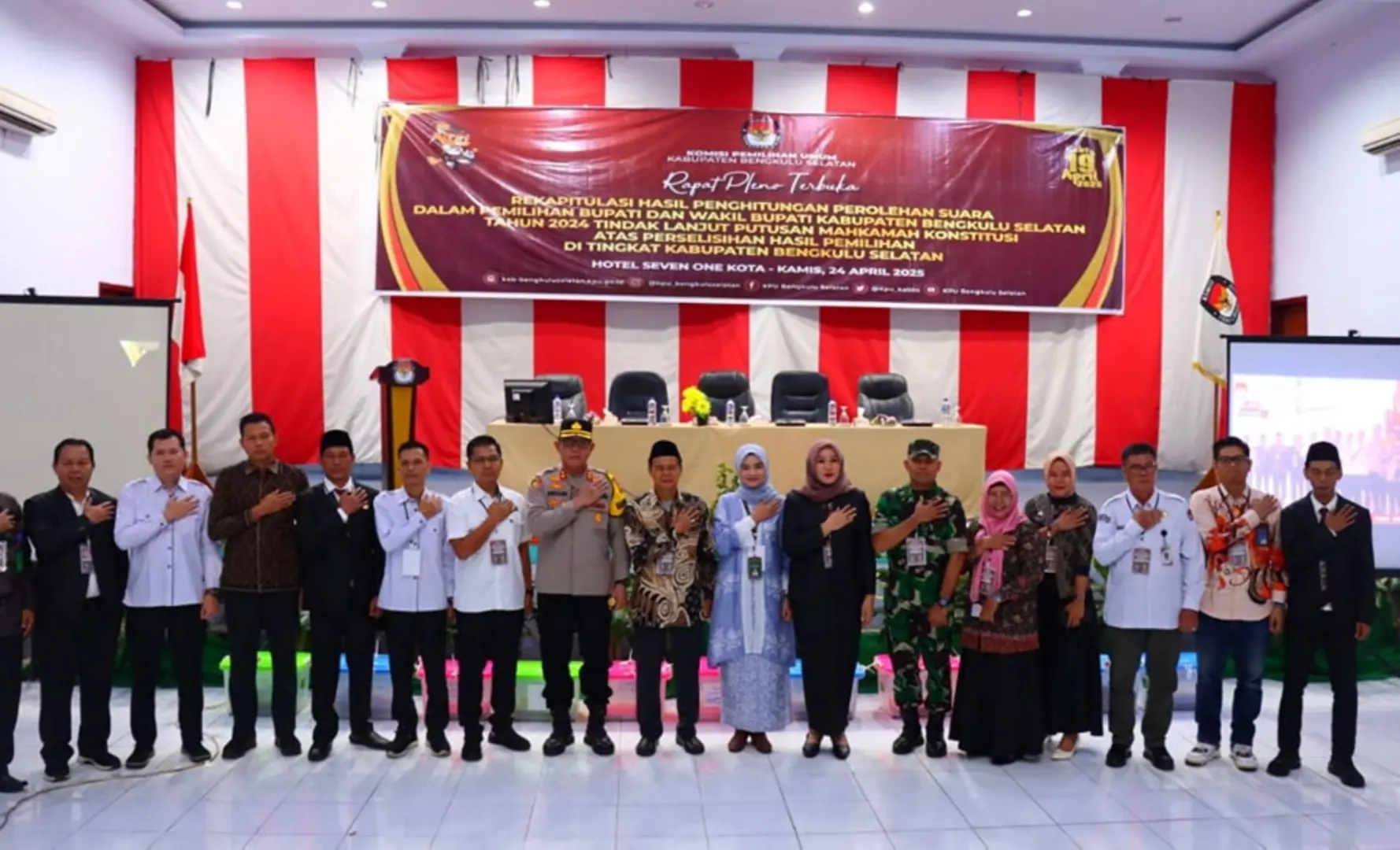 Wakili Bupati BS, Isran Kasiri Hadiri Rapat Pleno Terbuka Penetapan Hasil PSU Pilkada 2024