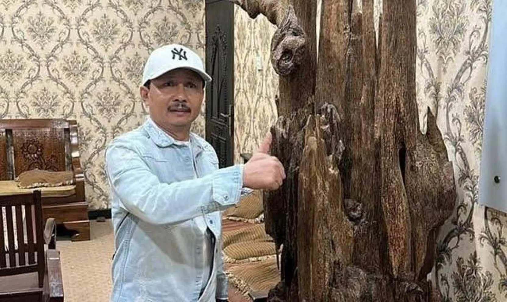 Inisiatif Teguh Raharjo Berdayakan Ibu Rumah Tangga Lewat Pengolahan Kayu Gaharu